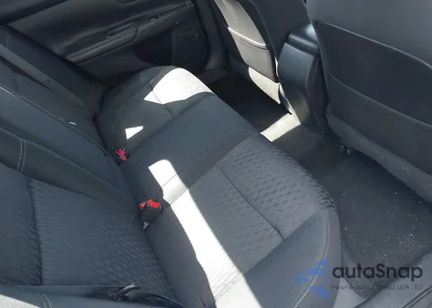 2018 Nissan Altima 2.5 Sv z USA, uszkodzony, nr VIN 1N4AL3AP2JC244120